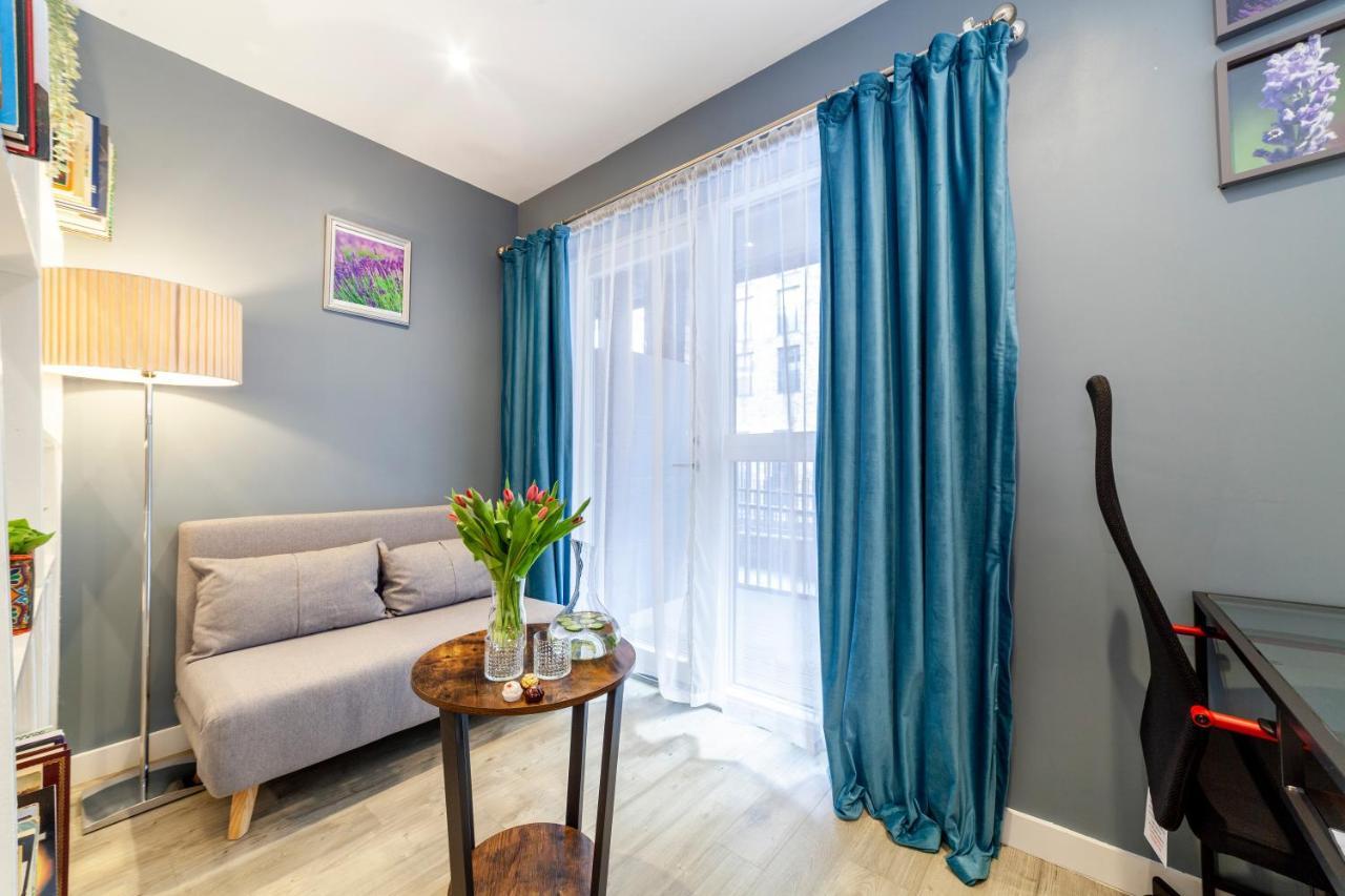 Private Double Bd With Optional Balcony, 15 Mins To London Cc Daire Dış mekan fotoğraf